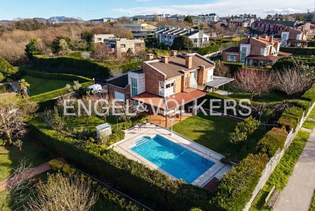 Casa adosada en Venta en Miramon - Zorroaga