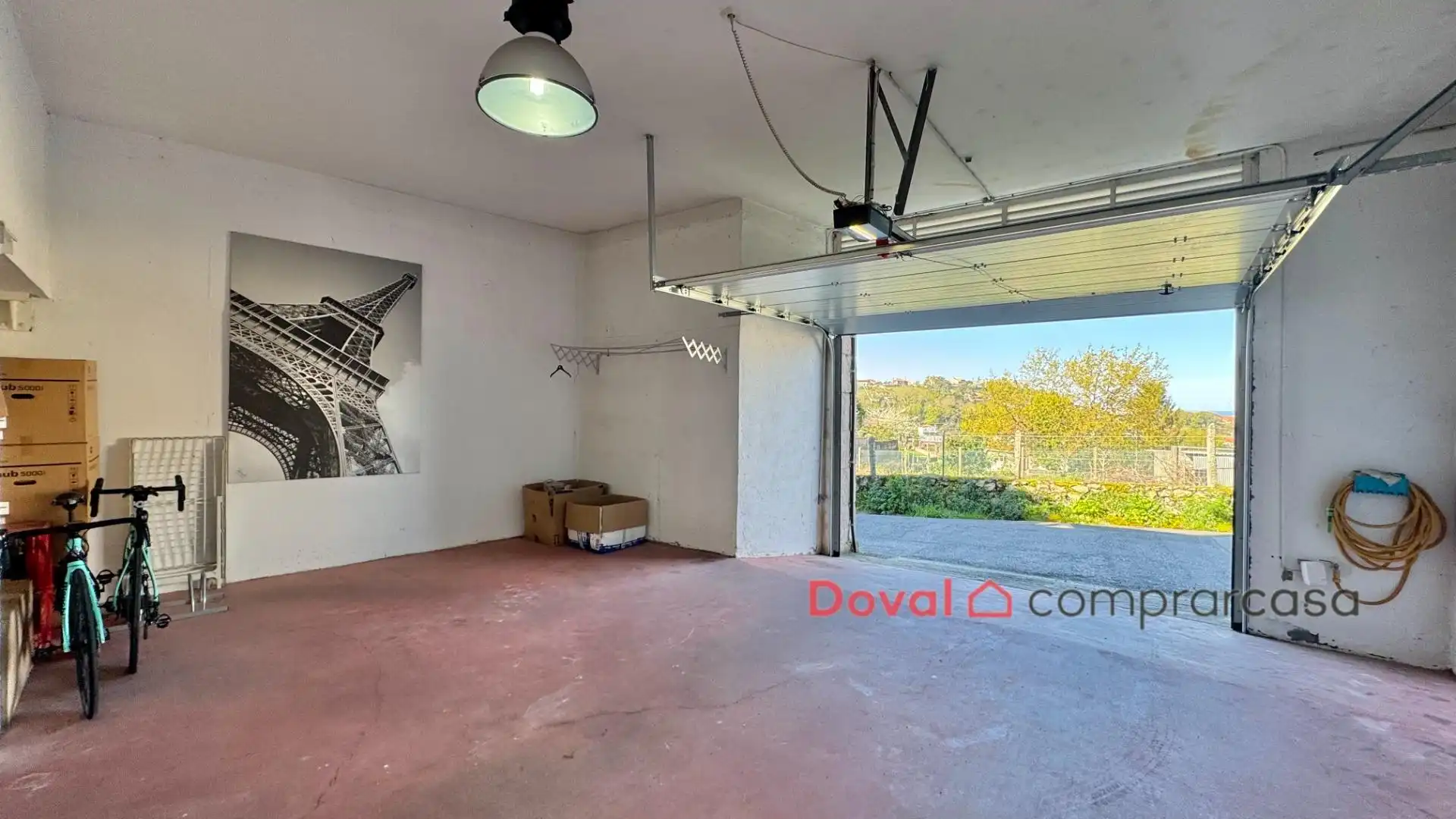 Vista exterior de Casa o xalet en venda en Vigo  amb Aire condicionat, Calefacció i Jardí privat