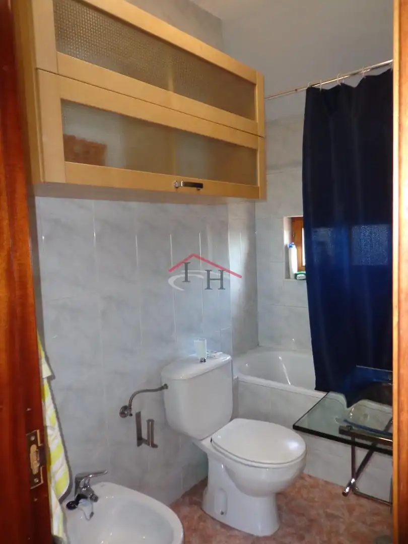 Baño de Dúplex en venta en León Capital  con Calefacción y Amueblado