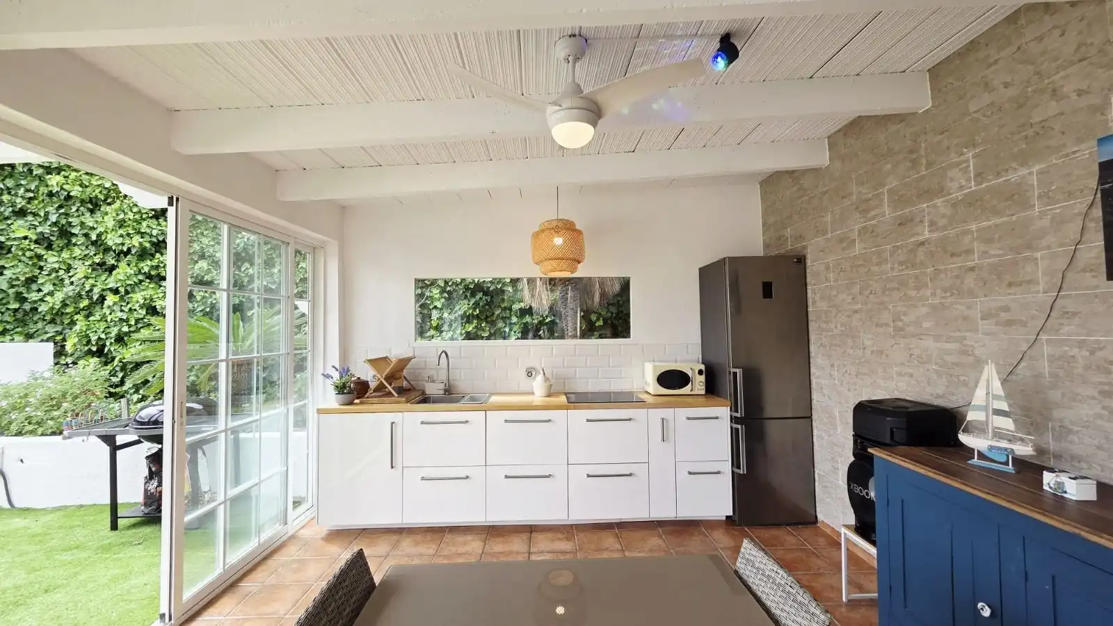 Küche von Haus oder Chalet zum Verkauf in La Nucia mit Klimaanlage, Heizung und Privatgarten