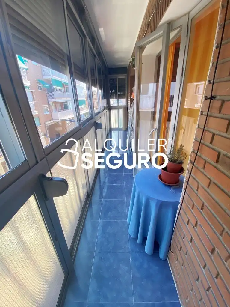 Piso de alquiler en Santa Tecla, Canillejas