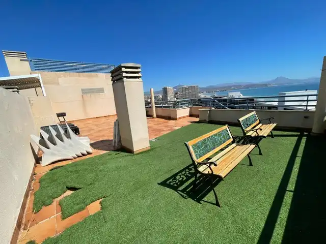 Terrace of Attic for rent in Alicante / Alacant  with Air Conditioner, Heating and Terrace