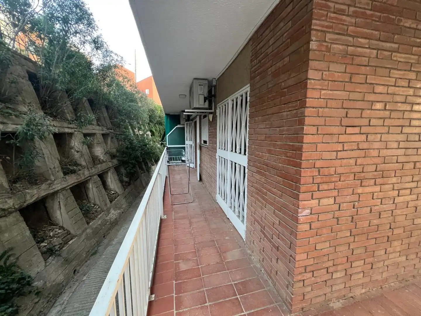 Vista exterior de Piso en venta en Barcelona con Aire acondicionado, Calefacción y Amueblado