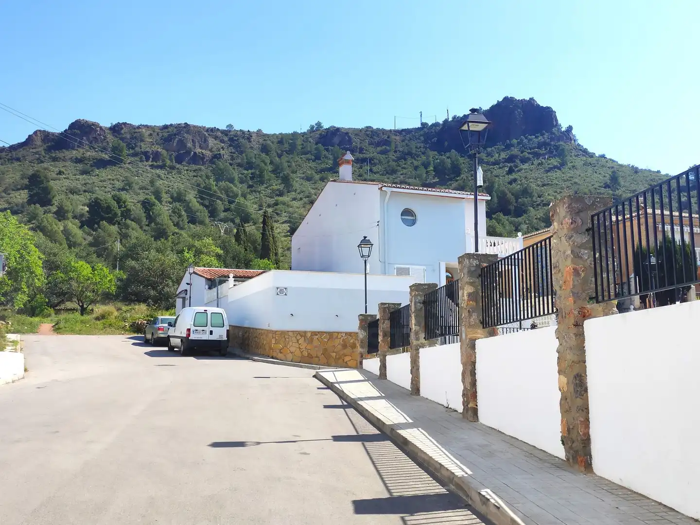 Vista exterior de Residencial en venda en Azuébar