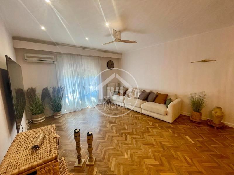 Living room of Flat to rent in  Barcelona Capital  with Air Conditioner, Heating and Terrace