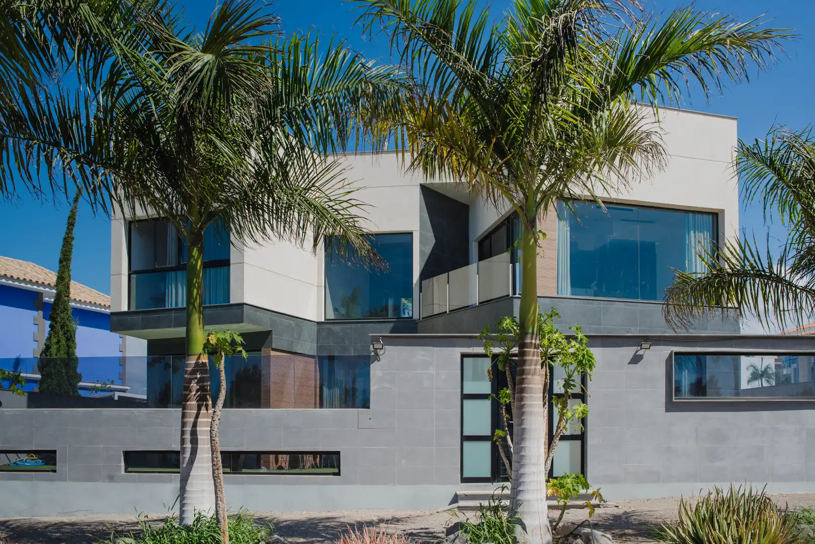 Vista exterior de Casa o chalet de alquiler en San Bartolomé de Tirajana con Aire acondicionado, Calefacción y Jardín privado