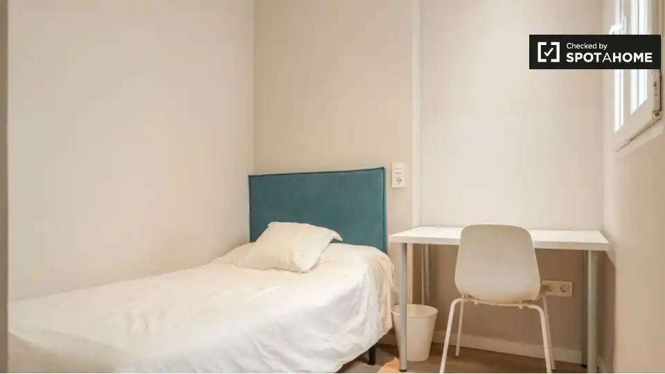 Habitación de Piso para compartir en Centro