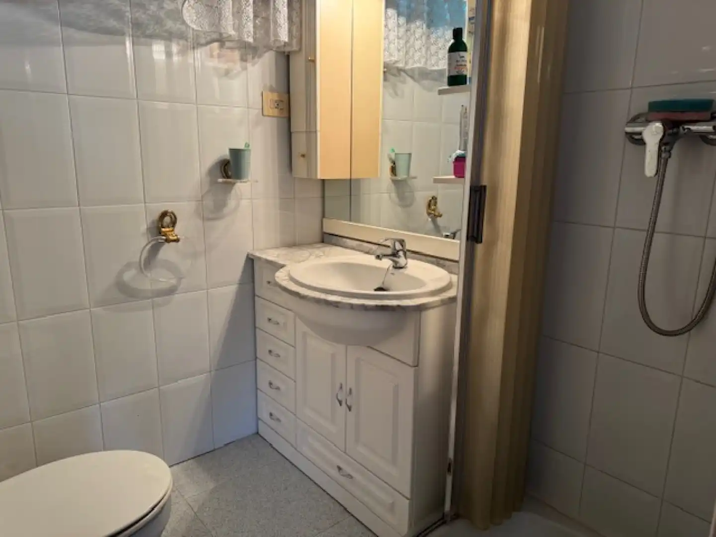 Baño de Piso en venta en Plaza de Toros - Avenida Chapí - Trinquete  