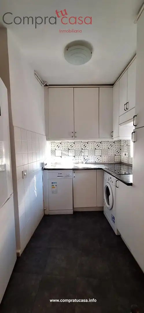 Flat with lift for sale in Calle de María de Pablos Cerezo, imagen 5