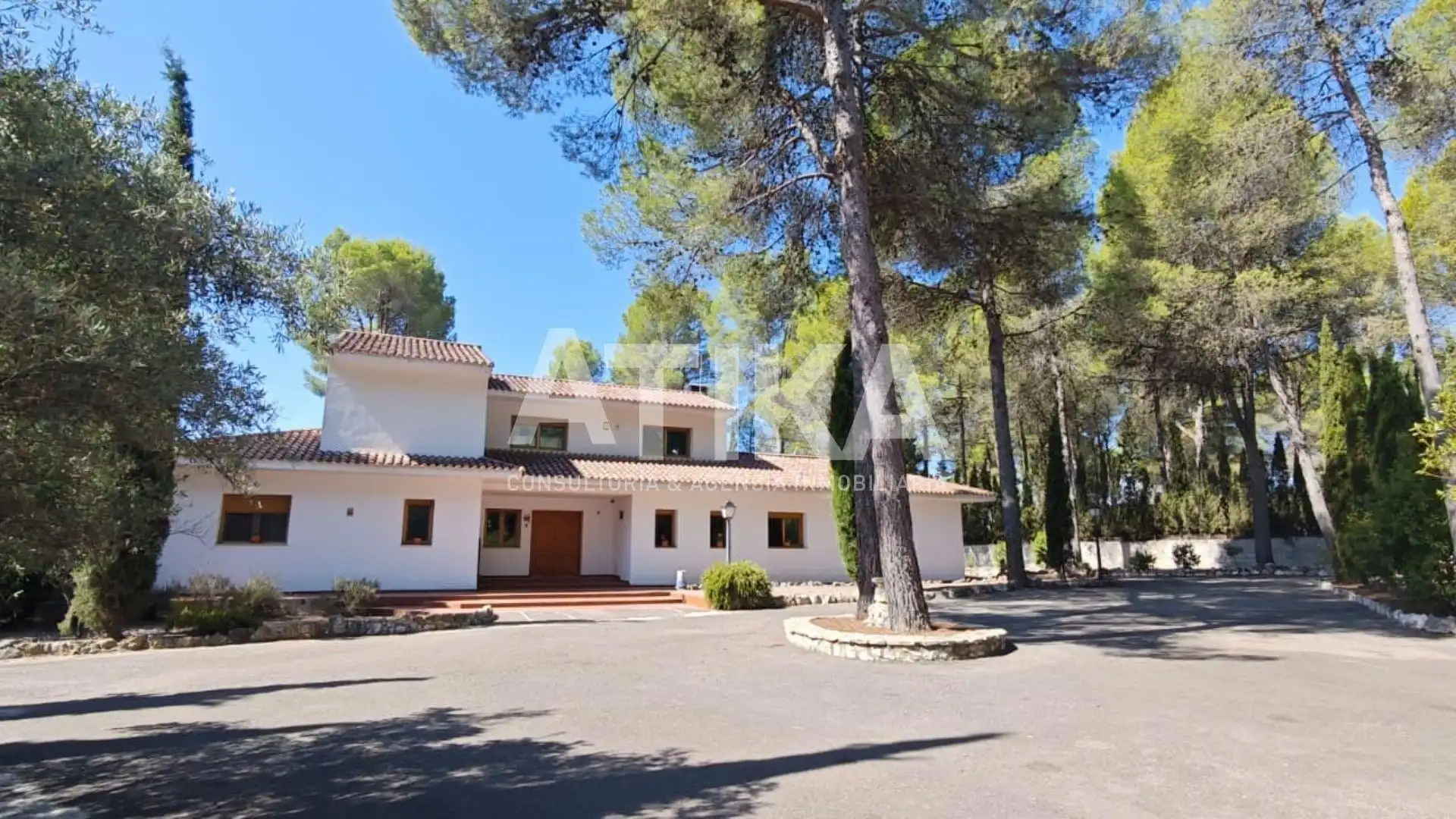 Exterior view of Houses for sale in Ontinyent  with Air Conditioner, Heating and Private garden