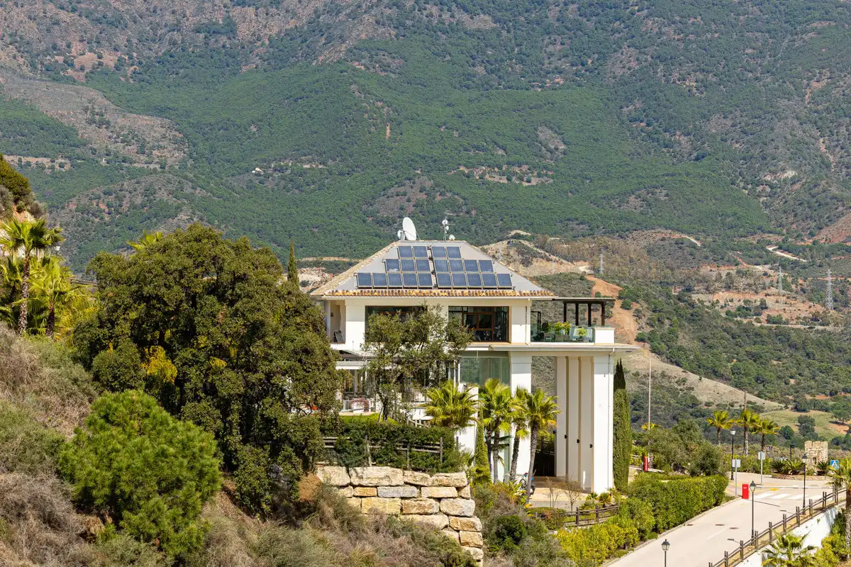Casa con piscina en venta en Benahavís pueblo, imagen 24