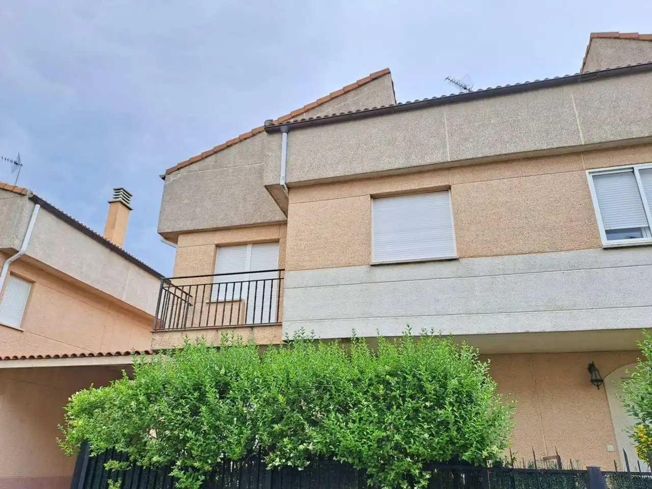 Vista exterior de Casa o chalet en venta en Merindad de Río Ubierna con Calefacción, Jardín privado y Terraza