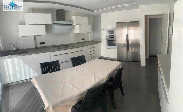 Casa adosada en Venta en Imaginalia - Llanos del Águila