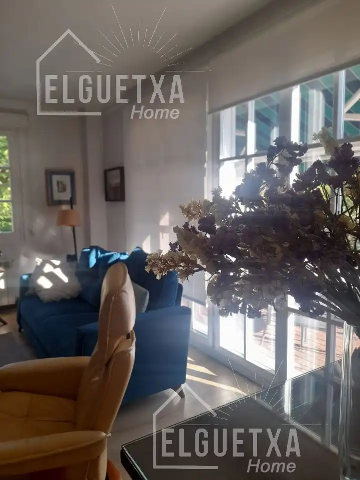 Sala de estar de Casa adosada en venta en Plentzia con Calefacción, Jardín privado y Terraza
