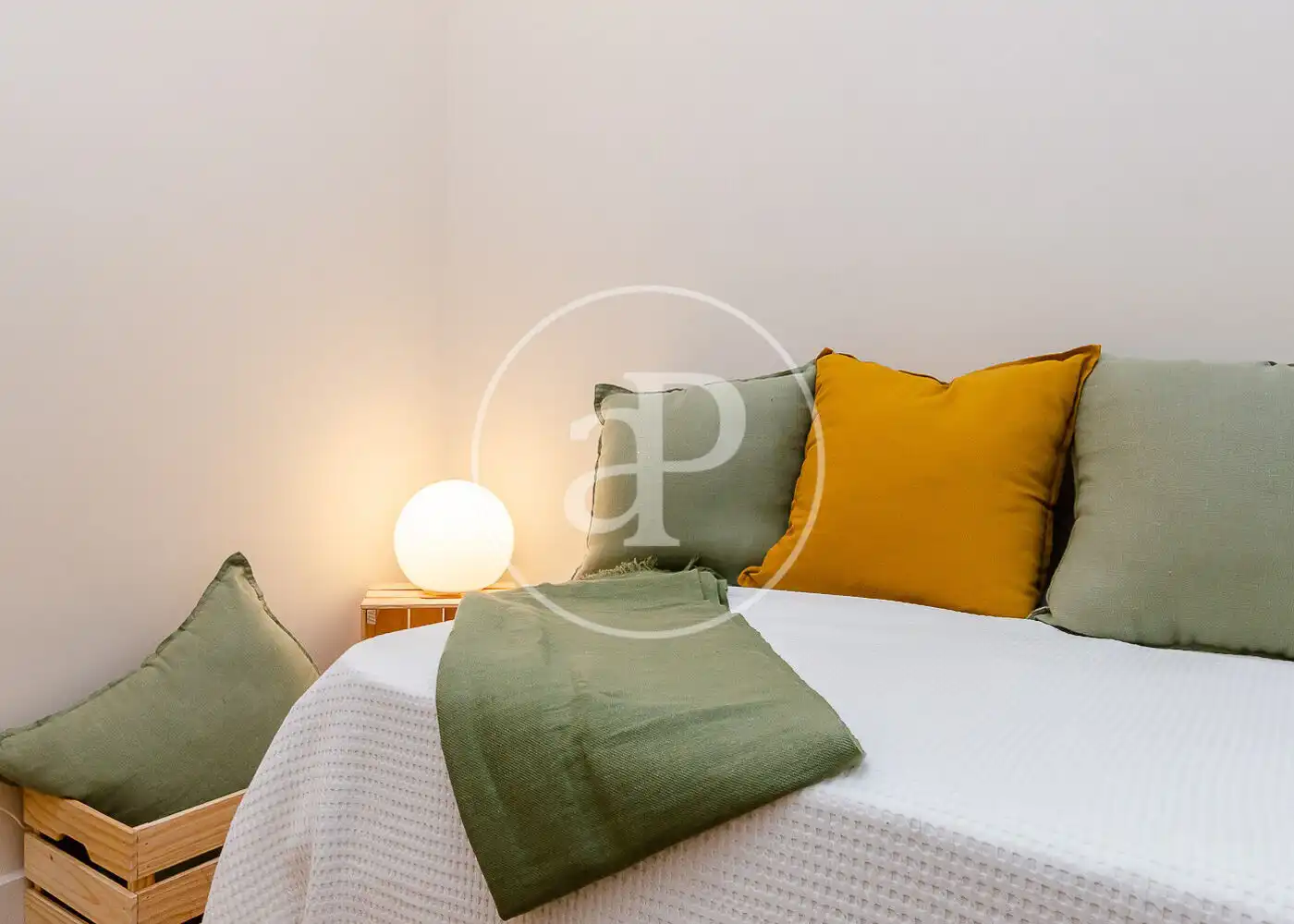 Schlafzimmer von Wohnung zum Verkauf in Barcelona mit Heizung und Balkon