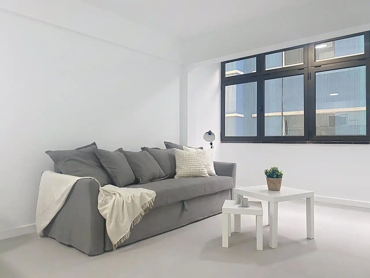 Estudio de alquiler en Santa Catalina - Canteras