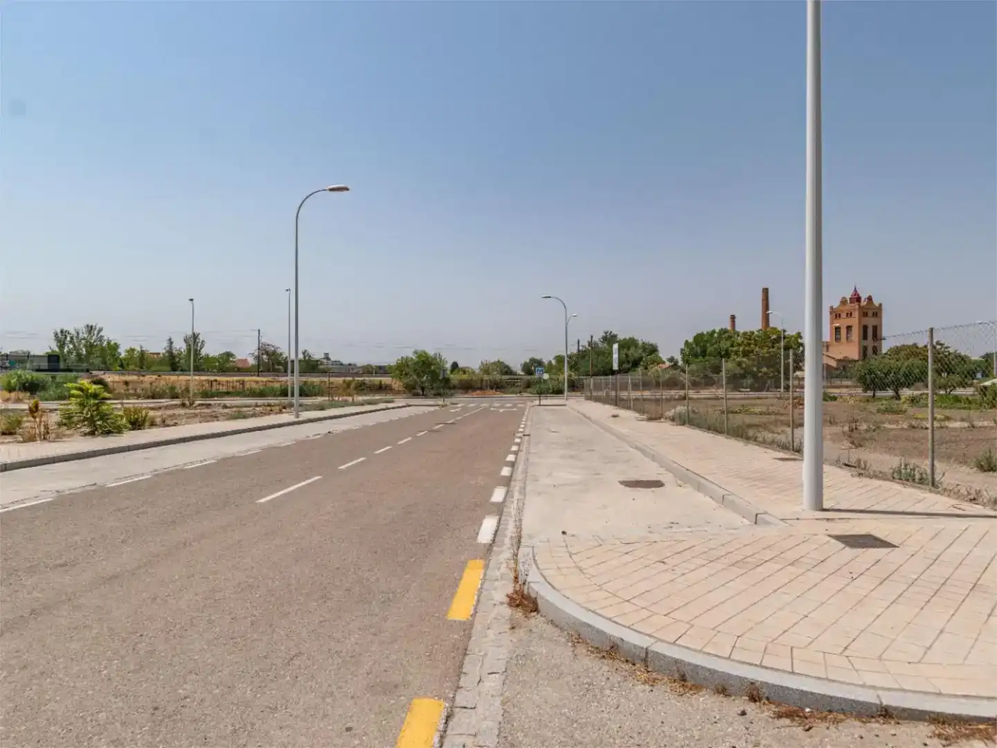 Piso en venta en Granada con Jardín privado y Piscina