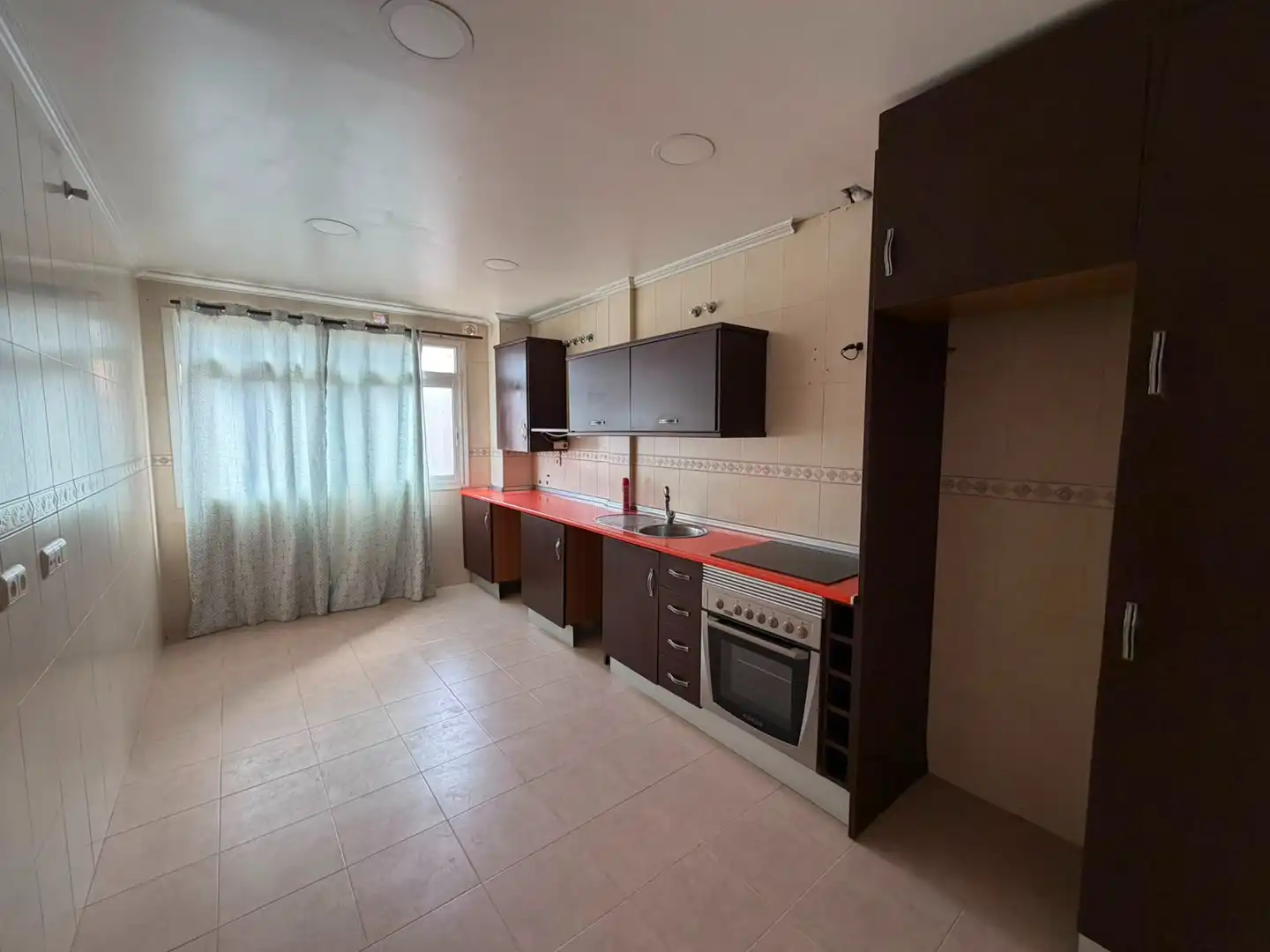 Cuina de Pis en venda en Vélez-Málaga amb Aire condicionat i Terrassa