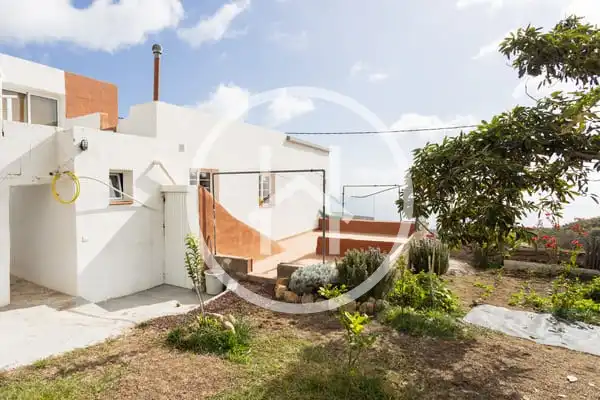Houses for sale in Fasnia