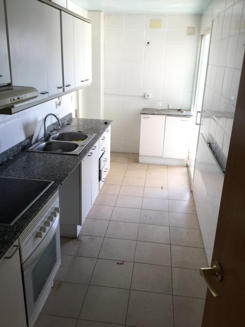 Piso en venta en Carrer Aneto, Mas d'En Serra - Els Cards