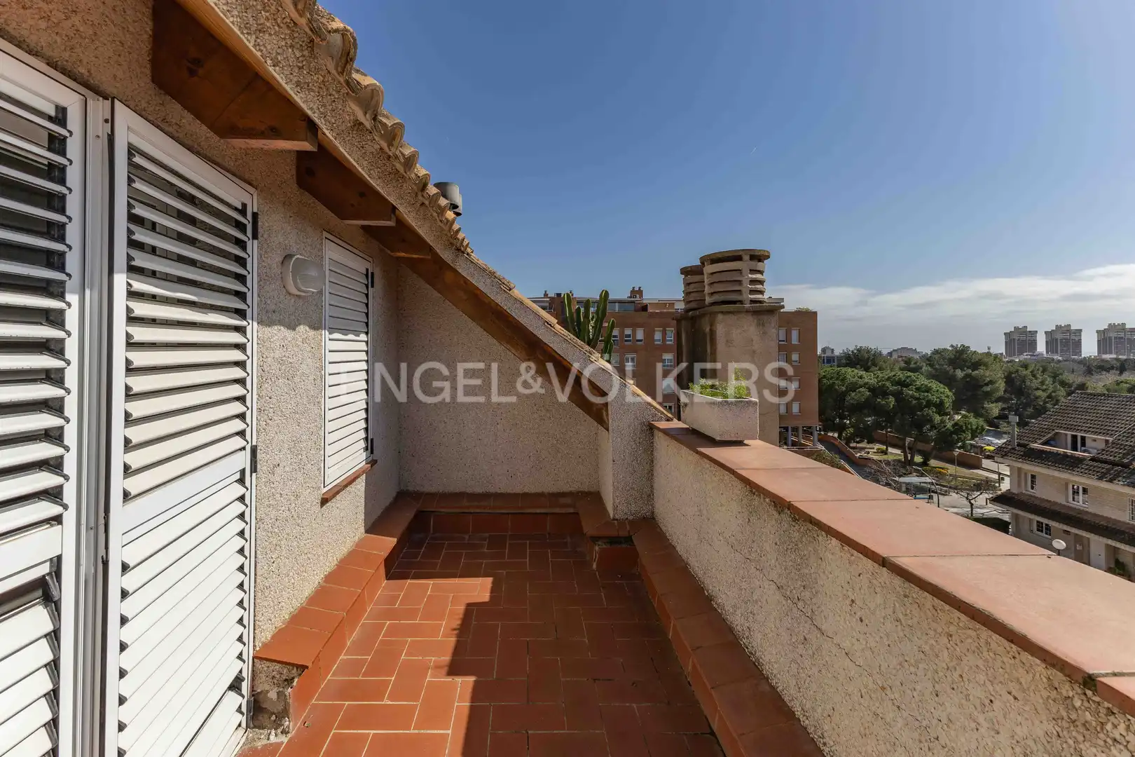Terrassa de Casa o xalet en venda en Esplugues de Llobregat amb Calefacció i Terrassa