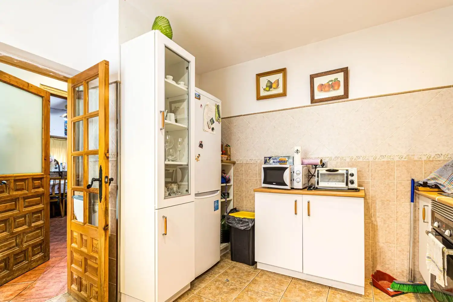 Kitchen of Houses for sale in Fuentelencina  with Air Conditioner and Storage room