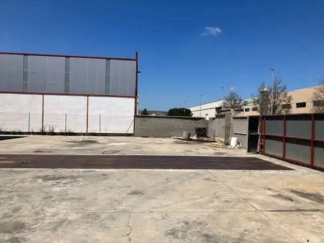 Industrial building to rent in Fraga, imagen 2