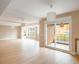 Living room of Flat to rent in  Madrid Capital  with Air Conditioner and Terrace