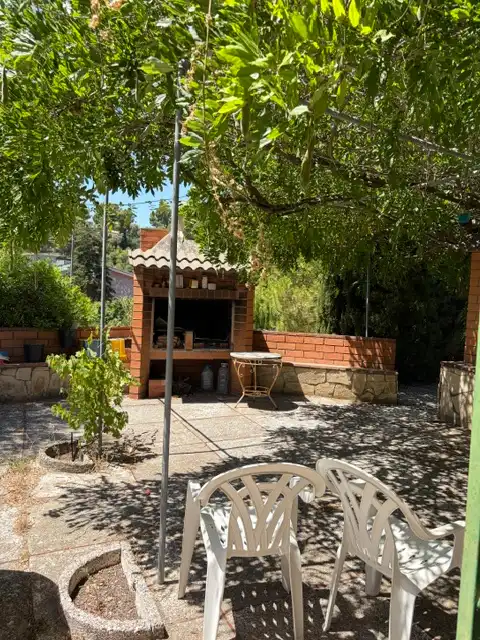 Garten von Haus oder Chalet zum Verkauf in Els Hostalets de Pierola mit Klimaanlage, Heizung und Privatgarten