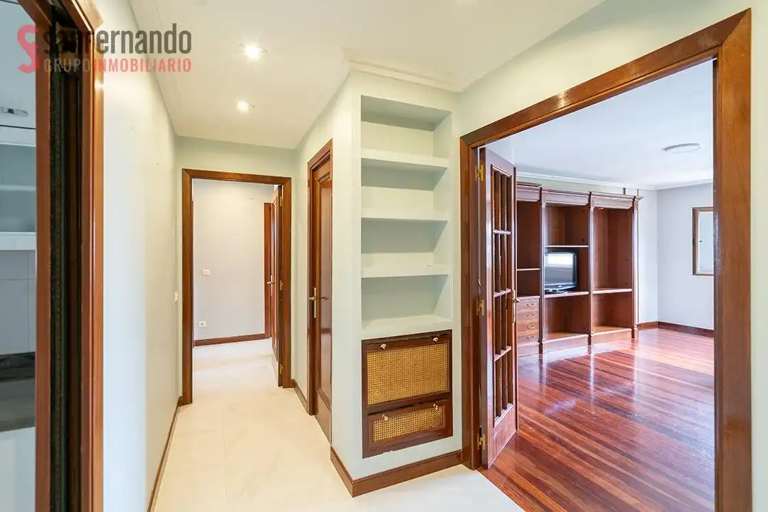 Piso en venta en Santander con Calefacción y Balcón