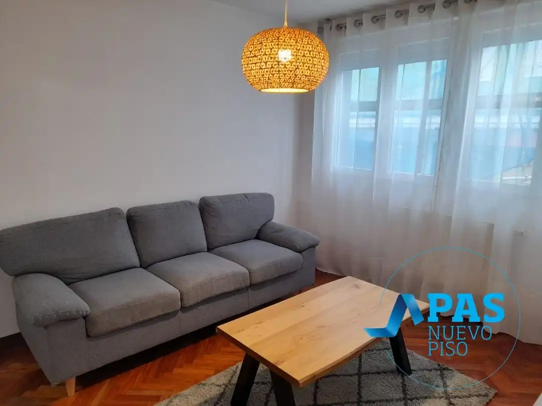 Living room of Flat for rent in Santander  with Heating and Furnished