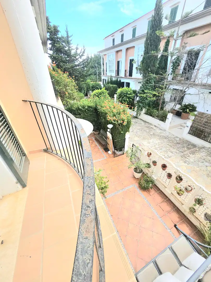 Casa aparellada amb terrassa en venda a Carrer del Pensament, imagen 26