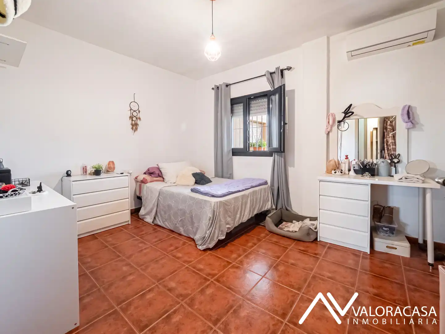 Bedroom of Houses for sale in Coín  with Air Conditioner, Private garden and Terrace