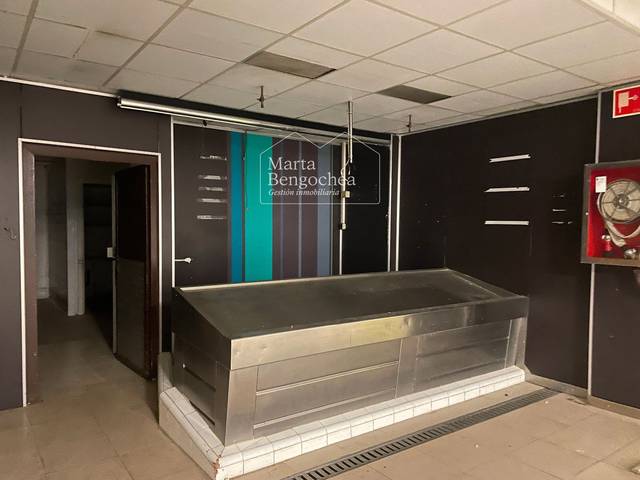 Local comercial en Venta en CALLE FLORIDA en Ensanche