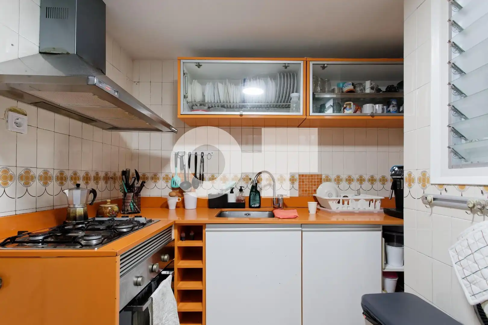 Cuina de Apartament en venda en Cerdanyola del Vallès amb Aire condicionat, Calefacció i Terrassa