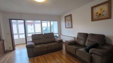 Foto 4 de Piso de alquiler en Ulpiano Villanueva, Campus Norte - San Caetano, Santiago de Compostela