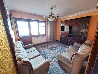 Living room of Flat for sale in Haro  with Heating, Terrace and Furnished