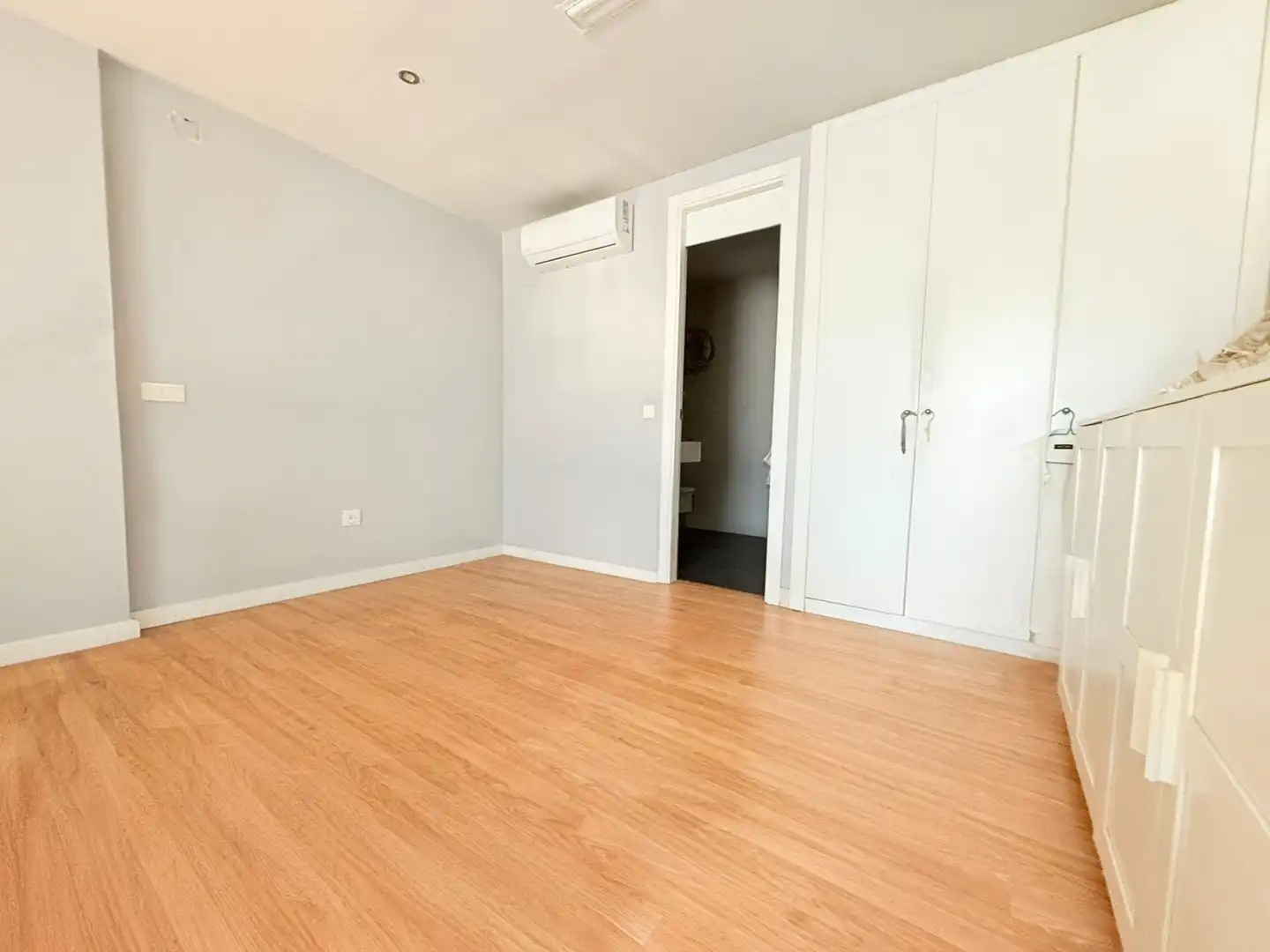 Bedroom of Duplexes for sale in Alcorcón  with Air Conditioner, Heating and Private garden
