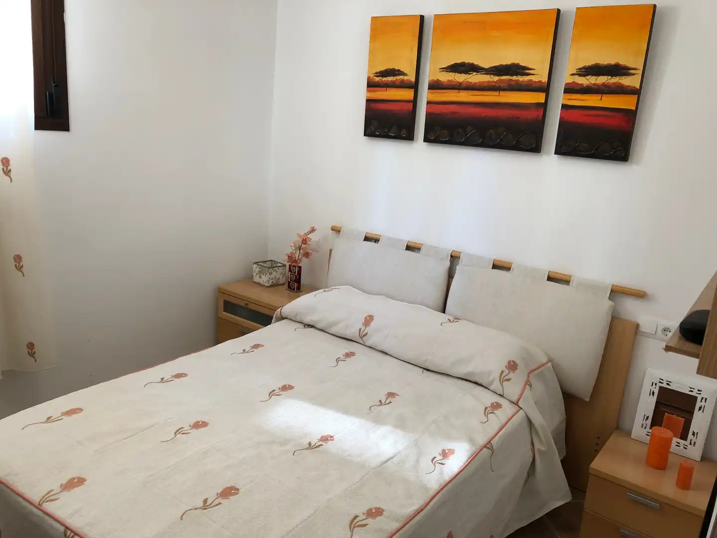 Dormitori de Casa o xalet en venda en Atajate amb Terrassa i Moblat