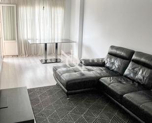 Living room of Flat for sale in  Valencia Capital  with Air Conditioner and Balcony