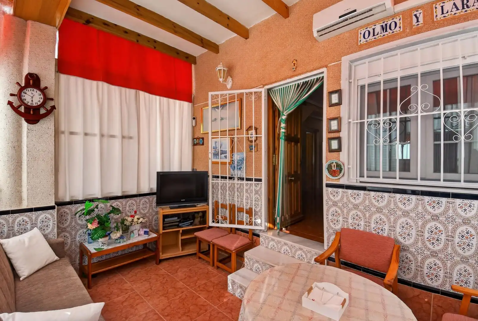 Adosado con piscina en venta en Los Balcones - Los Altos, imagen 4