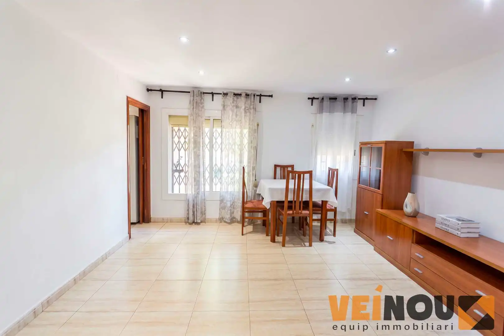 Vista exterior de Piso en venta en Barcelona