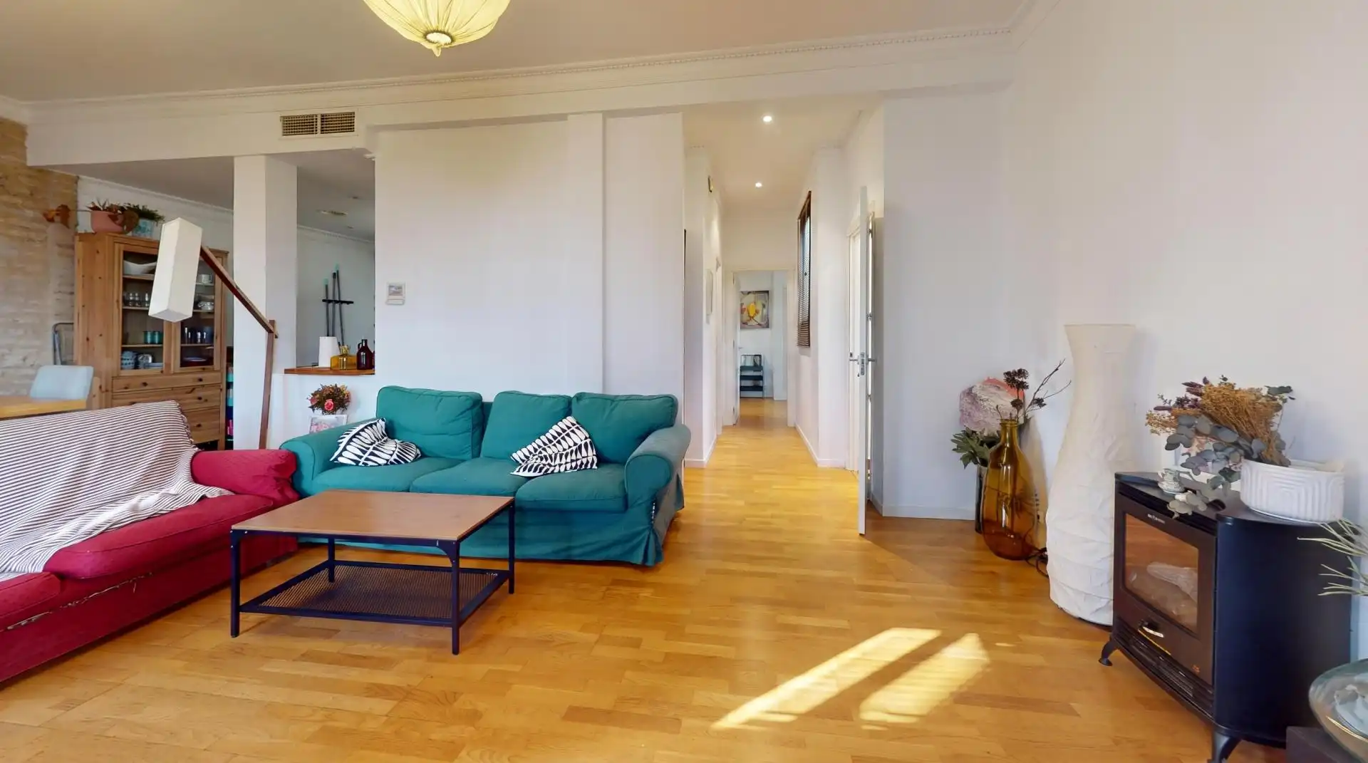 Sala d'estar de Apartament en venda en Sevilla amb Alarma