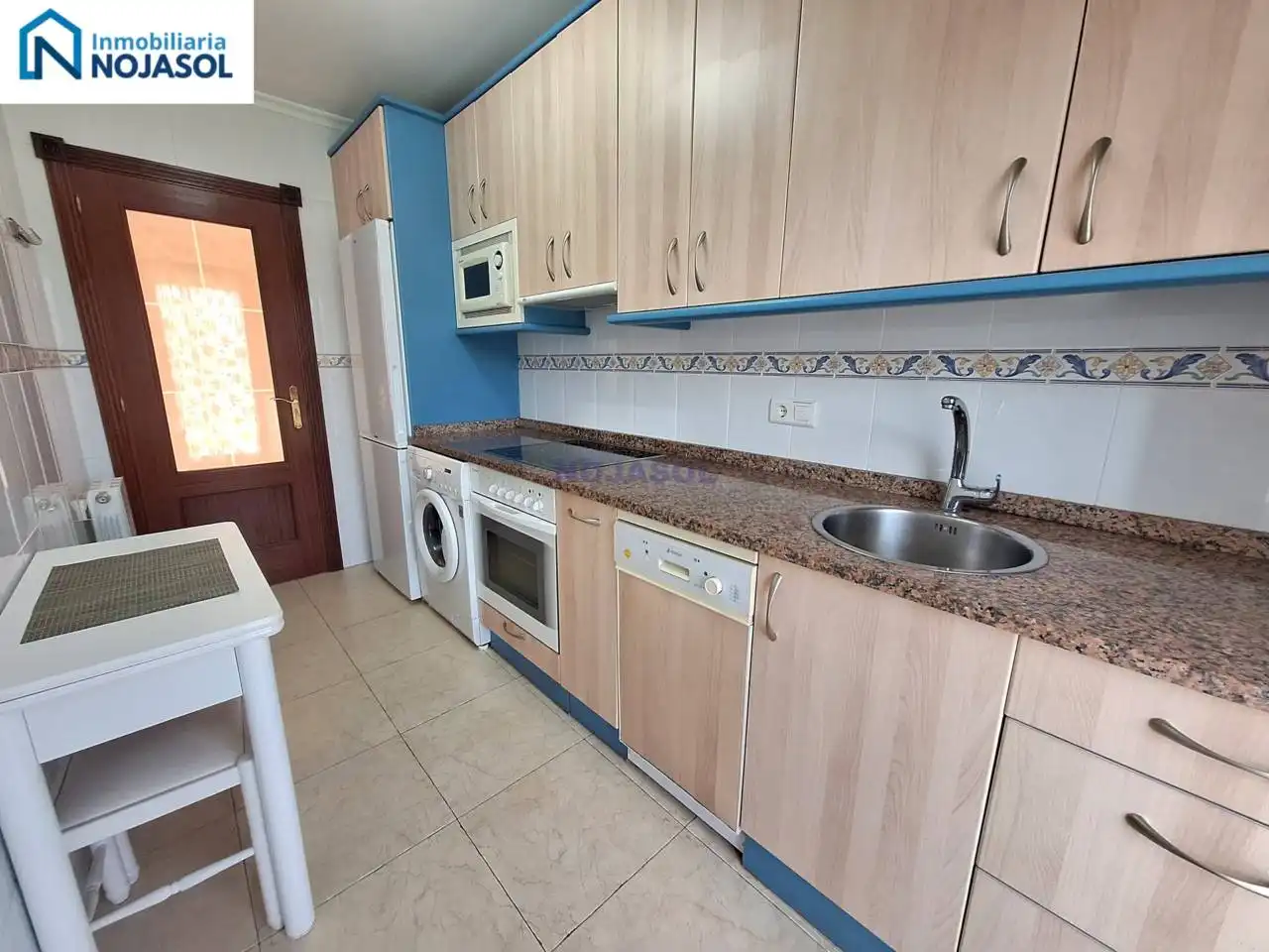 Appartement compact avec piscine à louer à Avenida Ris 32, imagen 30