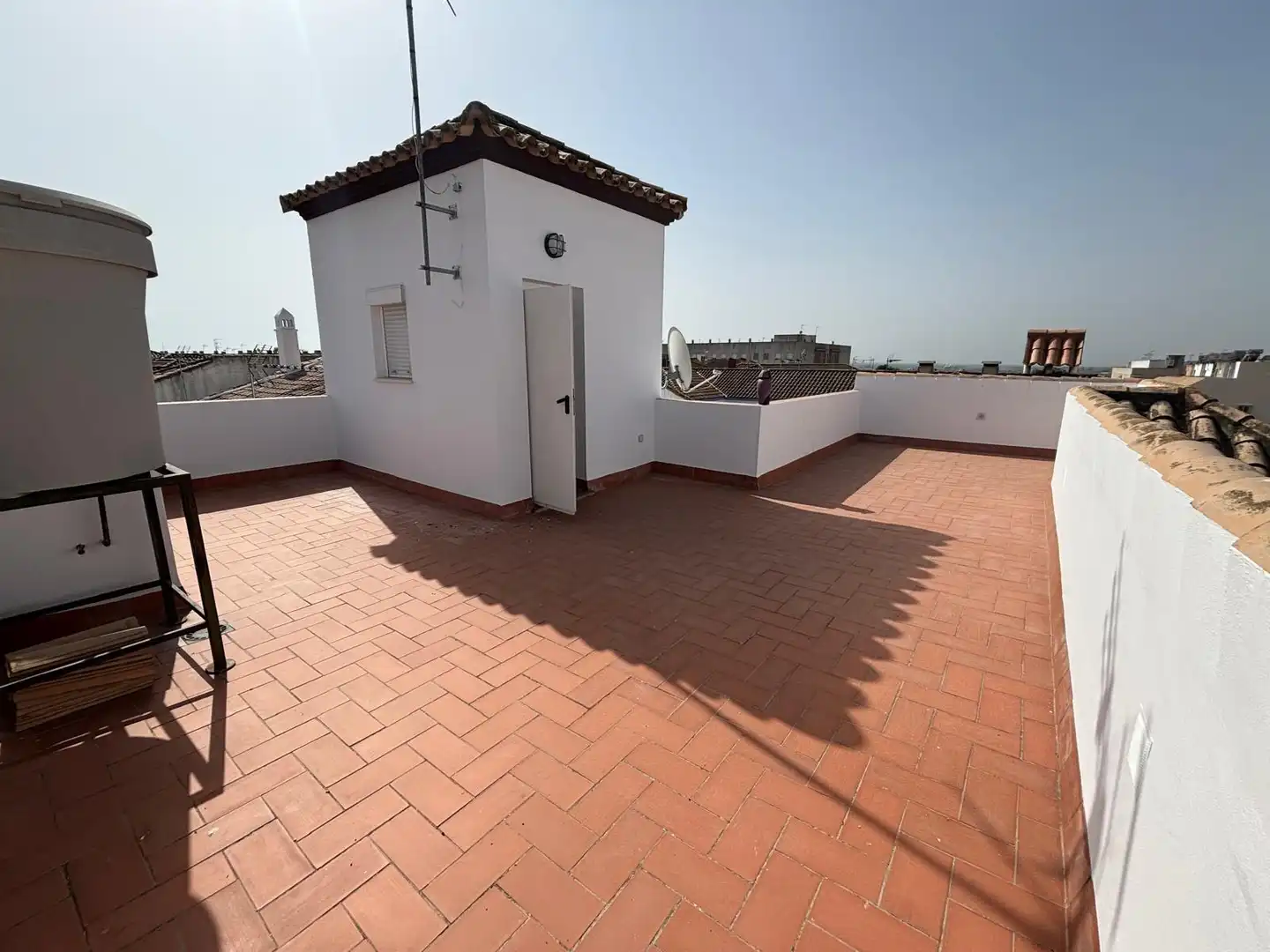 Terrace of Detached homes for sale in Cantillana