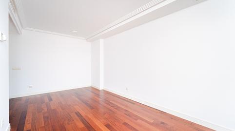 Foto 3 de Piso en venta en Josefa F. Buterga, 21, Opañel,  Madrid Capital