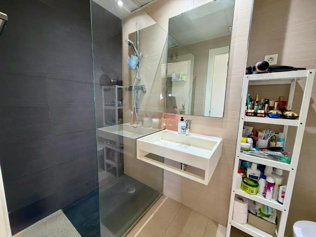 Baño de Piso en venta en Montcada i Reixac con Aire acondicionado, Calefacción y Parquet