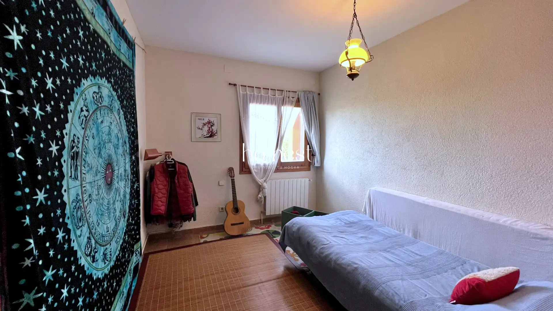 Dormitori de Casa o xalet en venda en Pontons amb Calefacció, Jardí privat i Terrassa