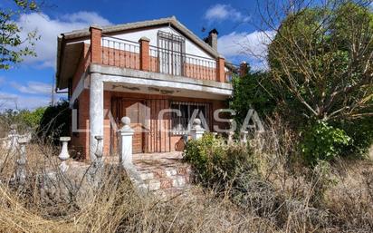 Casa o xalet en venda en Trigueros del Valle amb Traster i Piscina