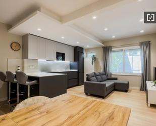 Living room of Flat to rent in  Barcelona Capital  with Air Conditioner, Heating and Furnished
